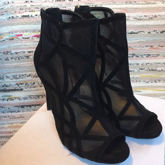 Jessica Simpson Caged Heel - Picture 7 of 8